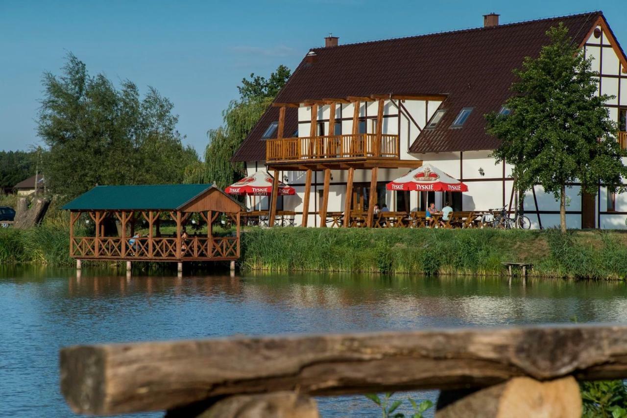 Hotel Restauracja Teo Cieszkow Exterior foto